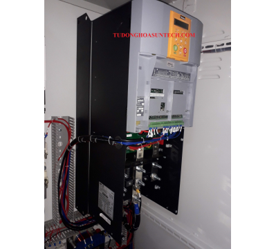 SUNTECH-TỦ ĐIỆN DC PARKER 590P-830A